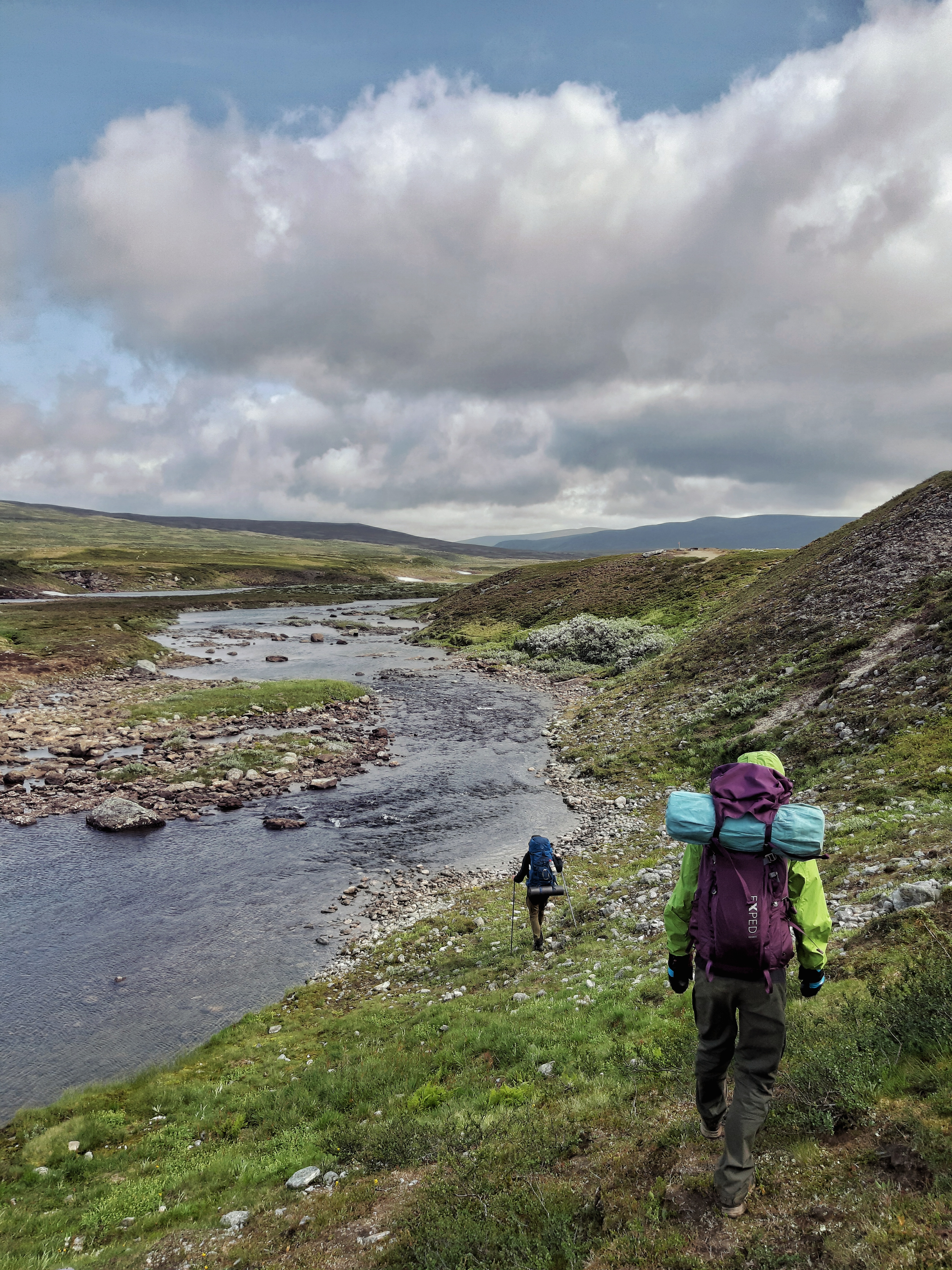 Hiking along the Ljungan river